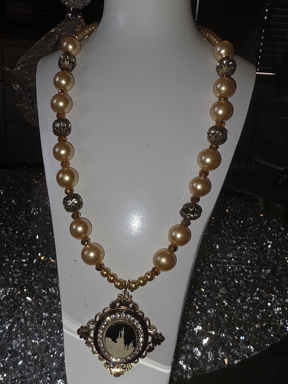 Gold Pearl & Goldtone Necklace, Pendant Us 2.5" X 2.5", 23/24" Long, NWOT
